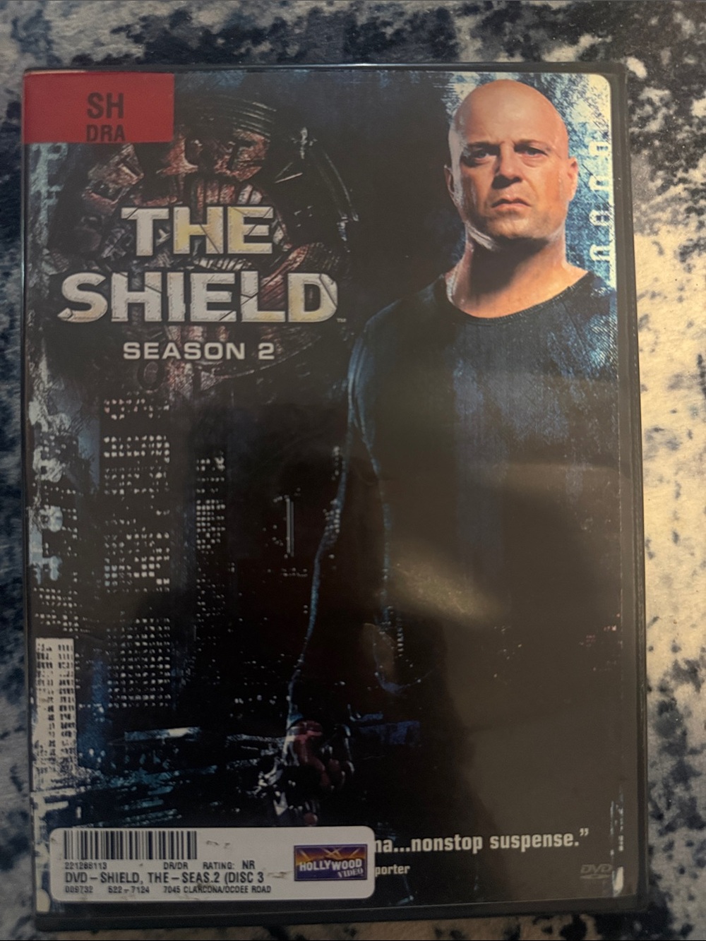 The Shield Season 2 DVD - Black & Dark Blue Cover